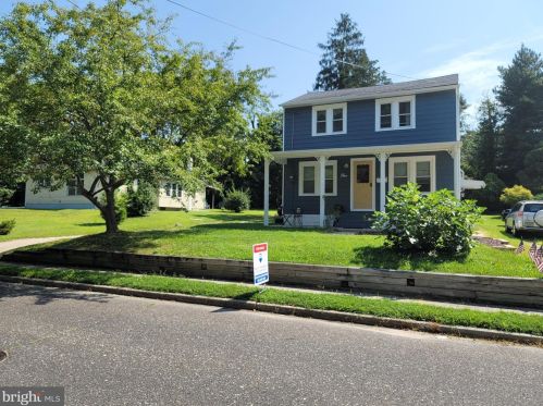 5 Ellis Ave, Berlin Boro, NJ 08009-1112