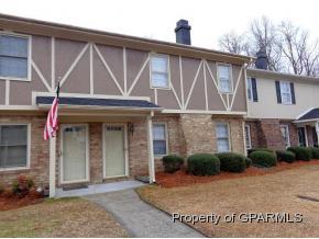 91 Barnes St, Greenville, NC 27858-6104