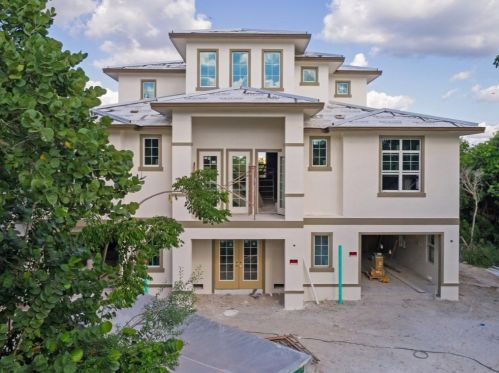 951 Royal Marco Way, Marco Island, FL 34145-0018