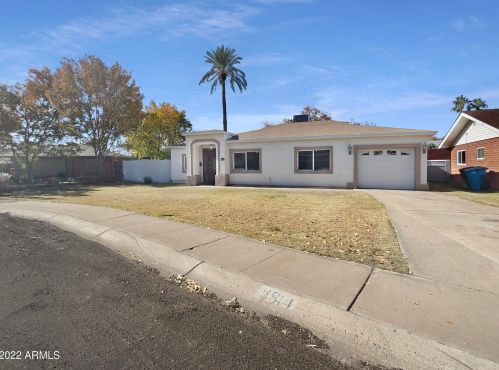 6814 8th Ave, Phoenix, AZ 85013-1004