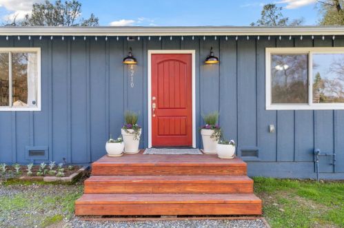4210 Val Verde Rd, Loomis CA  95650-9473 exterior