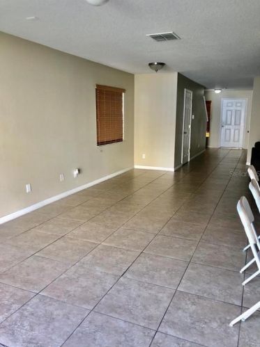 569 Cresting Oak Cir, Orlando, FL 32824-6131