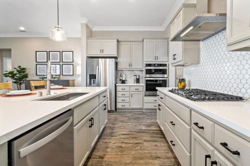 1219 Sephos St, Manteca CA  95337 exterior