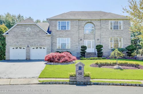 218 Jensen Ct, Morganville, NJ 07751-2074