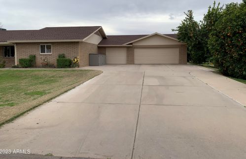 1075 Encinas St, Gilbert, AZ 85233-2507