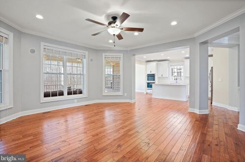 16143 Jordan Crest Ct, Haymarket VA  20169-4943 exterior