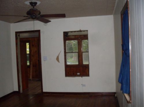 1331 Evans St, Oshkosh, WI 54901-3972