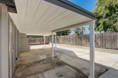 6265 Lk Alamor Ave, San Diego CA 92119-3407 exterior