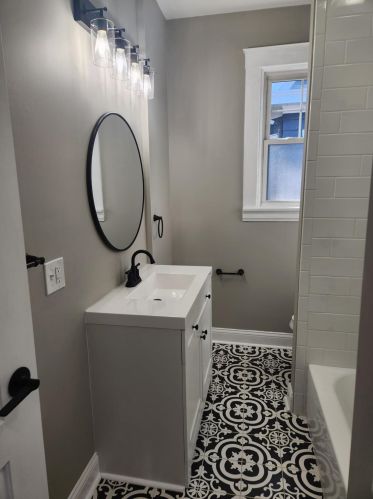 3635 Erie Ave, Cincinnati OH  45208-1927 exterior