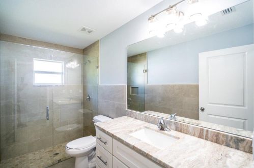 335 Saginaw Ave, Fort Pierce FL 34953-5993 exterior