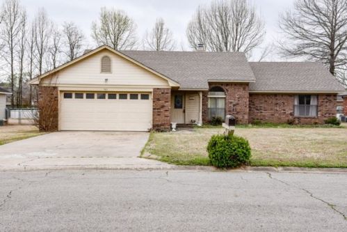 501 Tiffany Dr, Central City, AR 72941
