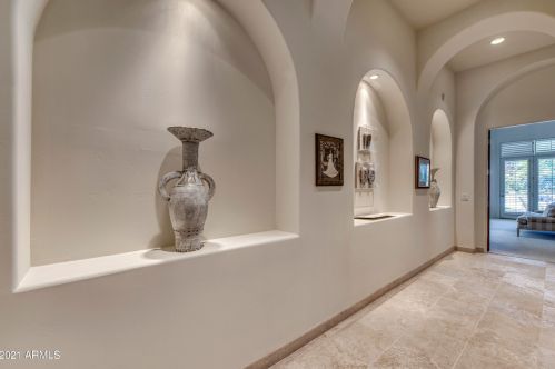 9590 55th St, Scottsdale AZ 85254-1786 exterior