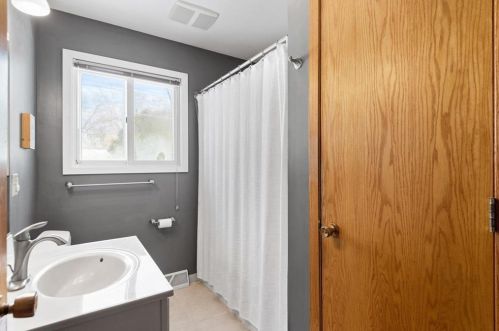 405 Seminole Ave, East Farmington WI  54020-8151 exterior