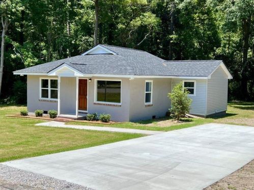 214 Eden Dr, Burnettown, SC