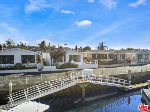 21 Saratoga, Newport Beach, CA 92660-6152