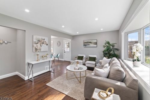 8 Mary Ln, Fanwood NJ  07023-1009 exterior