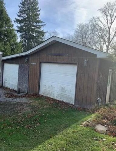 103 Tanner Rd, Greenville, PA 16125-9209