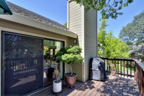 111 Pheasant Ln, Folsom CA exterior