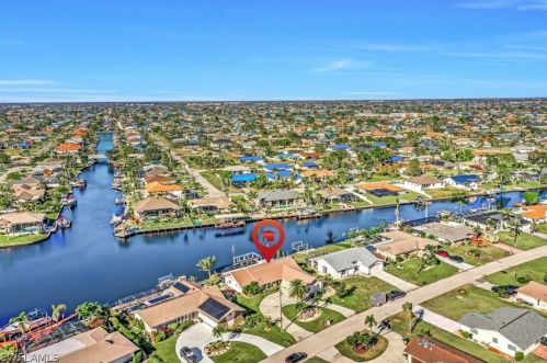 3802 1st Pl, Cape Coral, FL 33904-4803