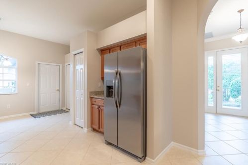 6705 Calumet Dr, Naples FL 34113-1609 exterior