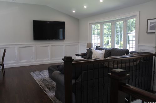 1348 Monroe Ave, West Islip NY  11795-1913 exterior