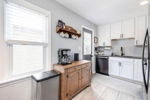 3281 Voeller Ave, Darbydale OH  43123-3123 exterior