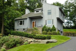 34 Old Village Ln, Katonah, NY 10536-1110