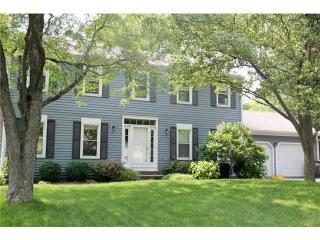 2240 Crossbough Dr, Toledo, OH 43614-1125