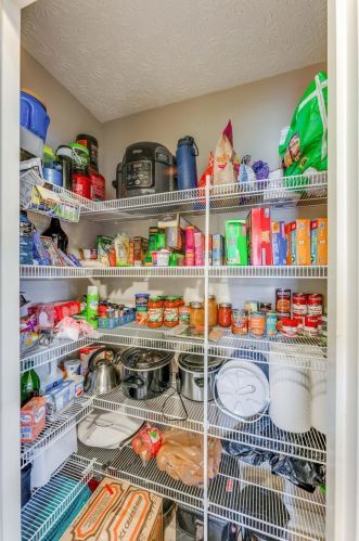 384 Kyber Run Cir, Johnstown OH  43031-9619 exterior