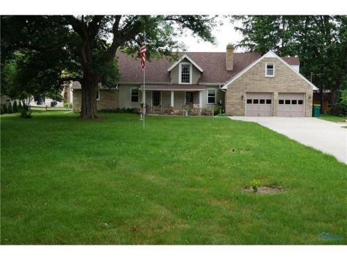 349 Colony Rd, Rossford, OH 43460-1038