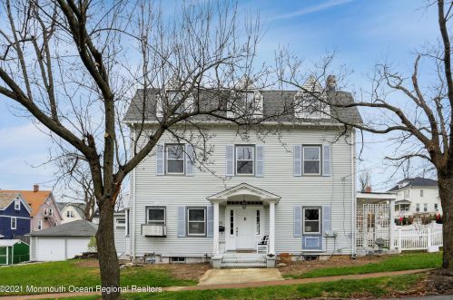 38 Mount Ave, Atlantic Highlands NJ  07716-1236 exterior