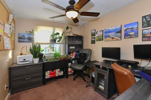 9 Ferncrest Dr, Providence RI 02919-3503 exterior