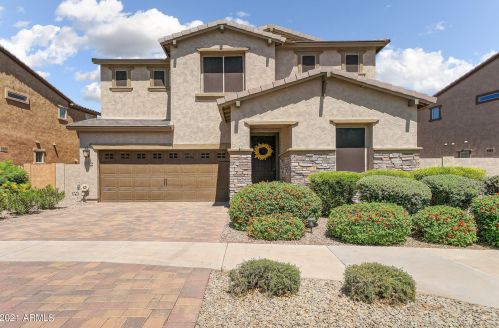 5095 Moccasin Trl, Gilbert, AZ 85298-2229