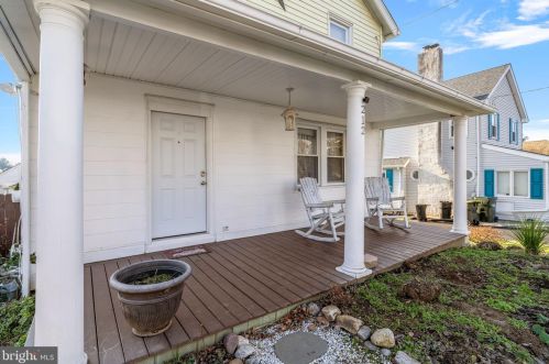 212 Krewson Ter, Willow Grove, PA 19090-3518