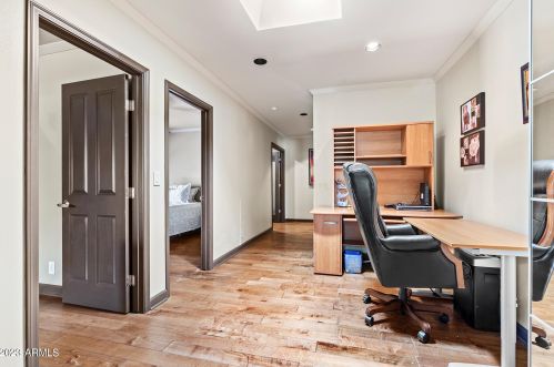 7039 Mcdonald Dr, Scottsdale AZ 85253-5406 exterior