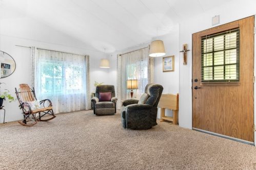 337 Lark Dr, Lake Nacimiento, CA 93446-4071