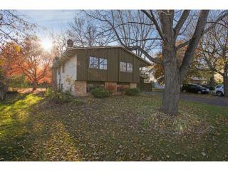 1165 14th St, Hastings, MN 55033-2510