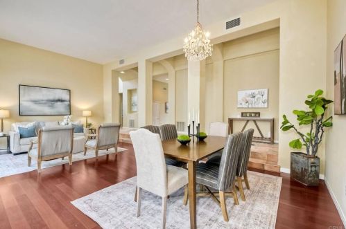 1351 Cassins St, Carlsbad CA  92011-4857 exterior