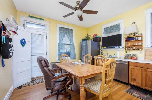 2010 Howell St, Covington KY 41014-1125 exterior