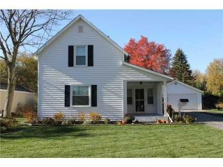 888 Walnut St, Perrysburg, OH 43551-1656