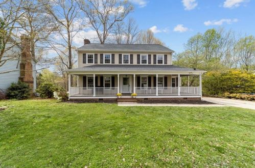 317 Willow Spring Ct, Greensboro, NC 27410-3115