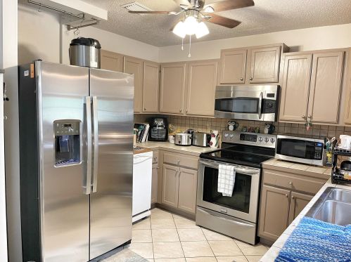 96 James Ct, Defuniak Springs FL  32433-3583 exterior