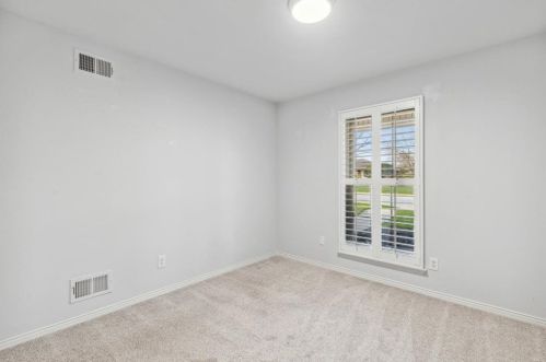 1133 Melrose Dr, Richardson TX  75080-3936 exterior