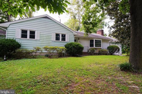 24242 Beaver Dam Dr, Seaford DE  19973-7728 exterior