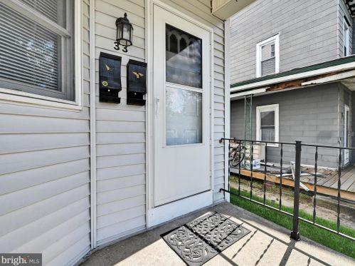 33 Center Ave, Schuylkill Haven, PA 17972-1020