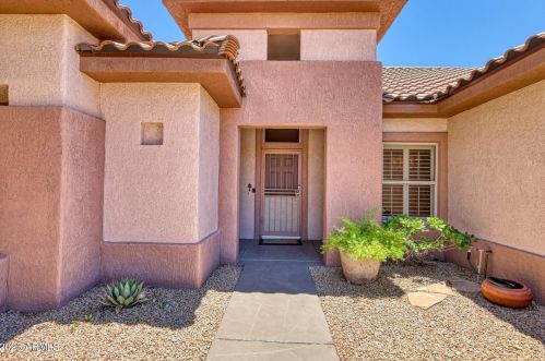 15556 Coral Pointe Dr, Sun City, AZ 85374-4566