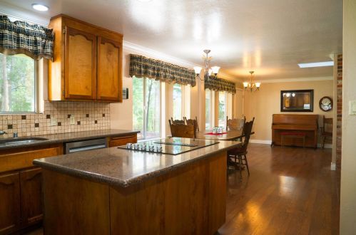 15737 Frenchtown Rd, Brownsville CA  95919-9717 exterior