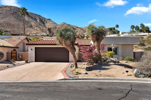 8 Saturn Cir, Rancho Mirage, CA 92270-2920