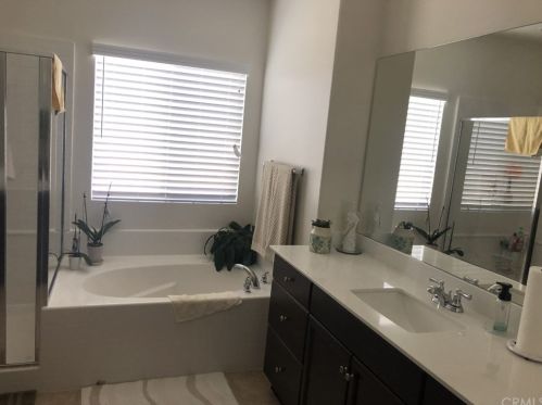 16252 Gibson St, Victorville CA  92394-2517 exterior