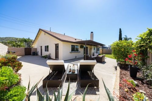 656 Rancho Santiago, Orange CA  92869-1951 exterior